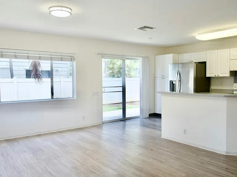 Kitchen & Living Room