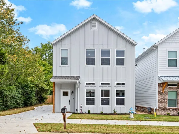 792 S Jagger Ln, Fayetteville, AR 72701