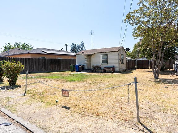 2nd image of 954 Wayside Dr