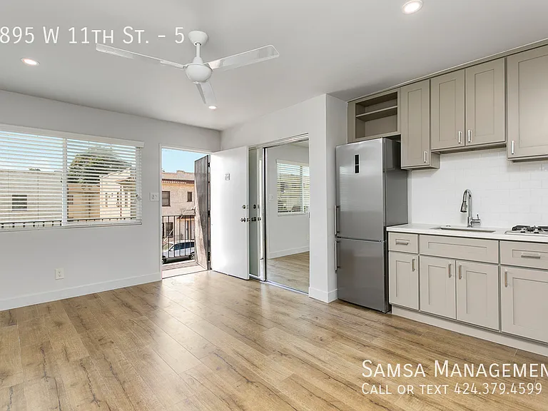2895 W 11th St #5 — Photo 4
