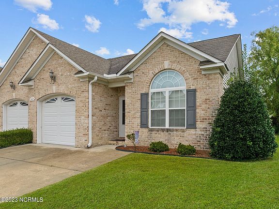 2nd image of 1617 Brook Hollow Drive #B