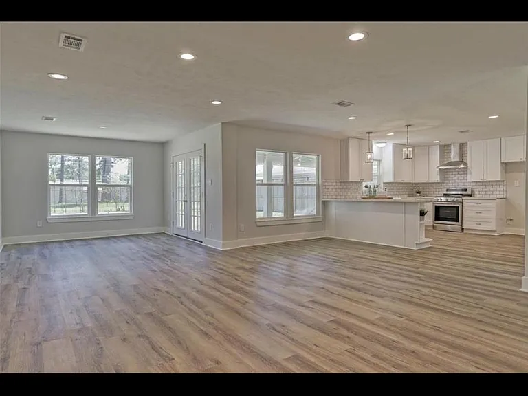 6419 Cindy Ln — Photo 16