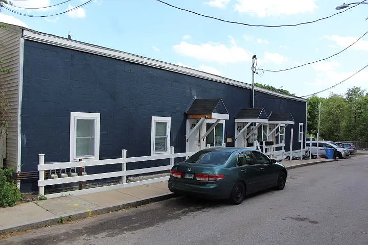 33 Lake St #C — Photo 2