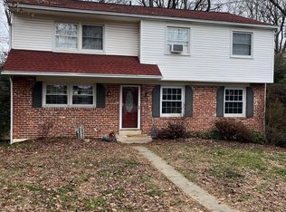 207 Cricket Ln, Wallingford, PA 19086