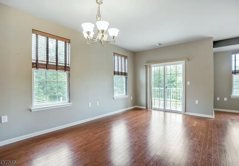 512 Waterview Ct — Photo 9