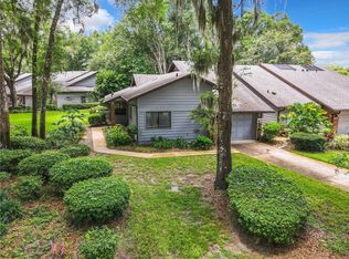 2902 Revere Pl, Deland, FL 32720