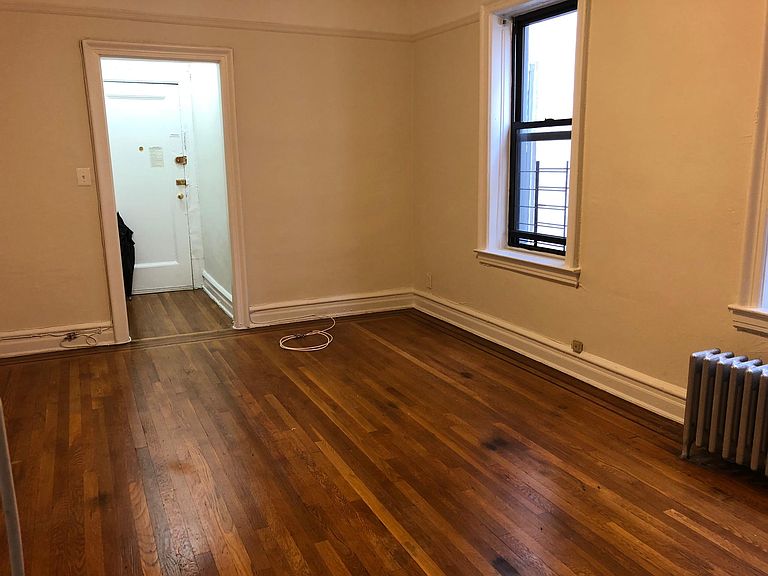 5920 69pl Maspeth, NY, 11378 Apartments for Rent Zillow