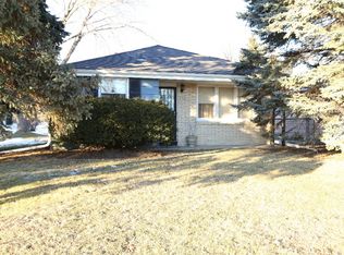 1968 W Mill Rd, Glendale, WI 53209