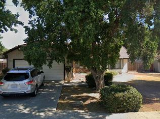 2237 Purvis Ave, Clovis, CA 93611