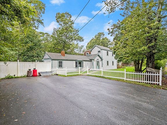 4th image of 33 Lake Rd