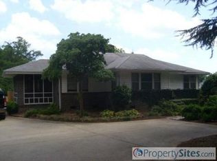 1732 E North St, Greenville, SC 29607