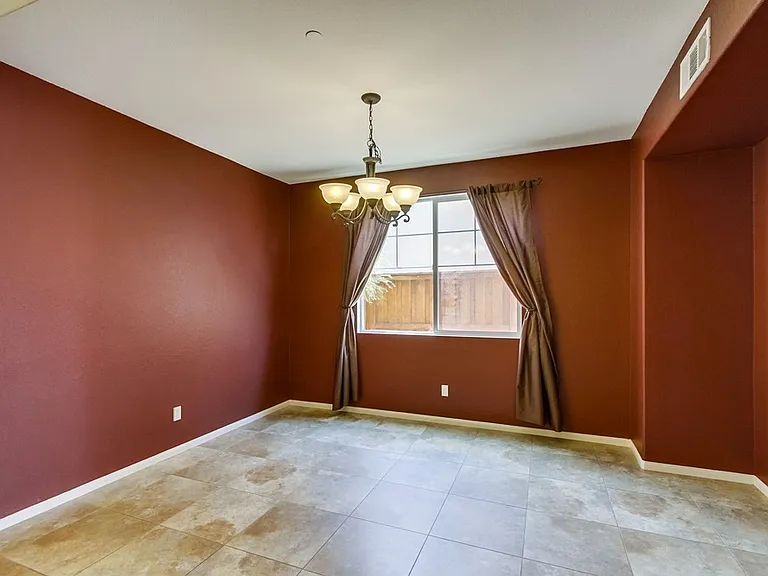 5102 Sevilla St — Photo 18