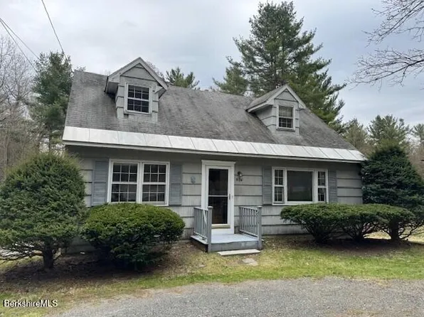 874 East St, Lenox, MA 01240