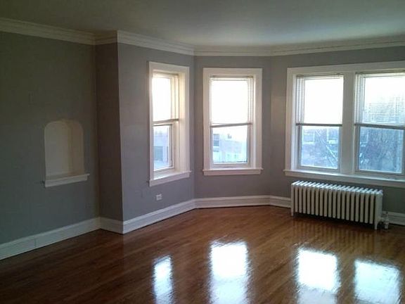 spacious living room