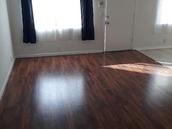 5th image of 4203 W Rosecrans Ave