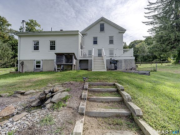 3rd image of 813 Westford Road