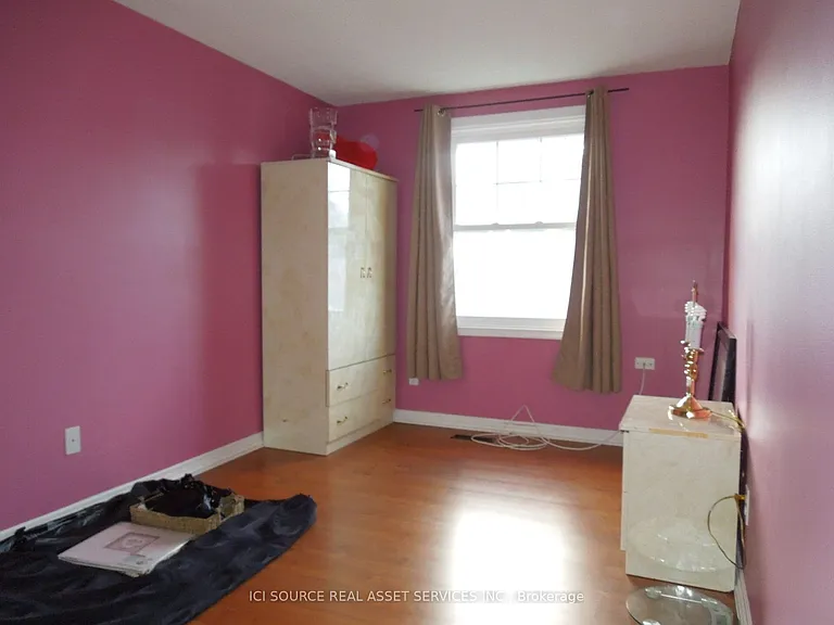 129 Ormond Dr — Photo 10