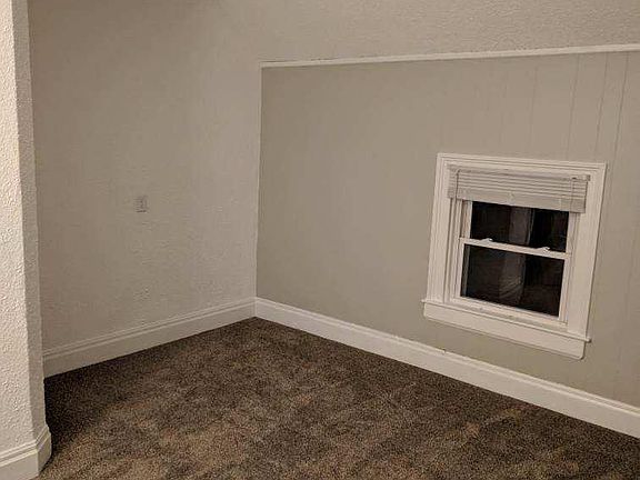3rd image of 560 Homedale St #2