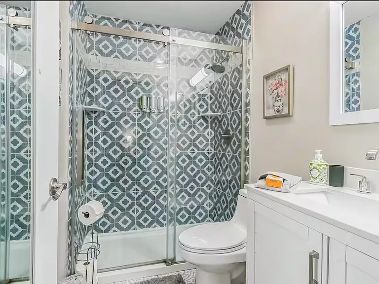 5121 Martins Crossing Rd — Photo 6