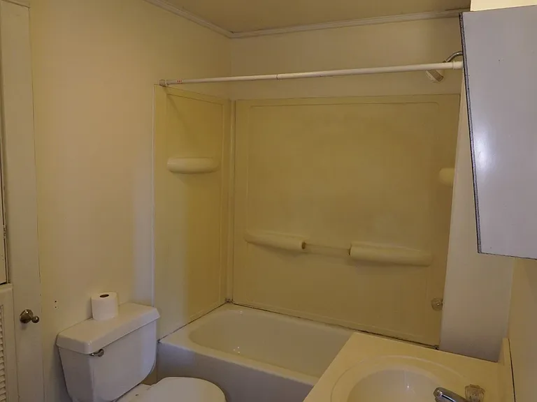 40 E Fayette St — Photo 14