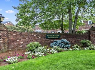 1111 Windsor Dr, Framingham, MA 01701