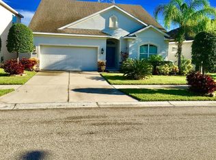 7938 Camden Woods Dr, Tampa, FL 33619