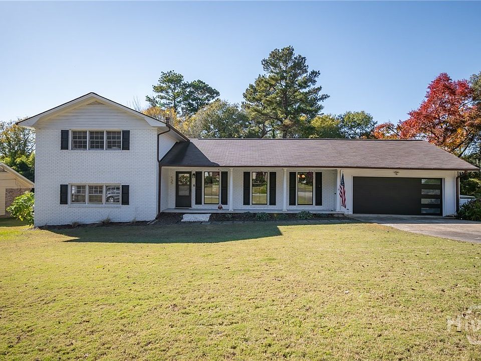 1st image of 135 Tara Way