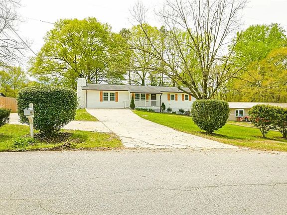 2nd image of 258 Valerie Cir