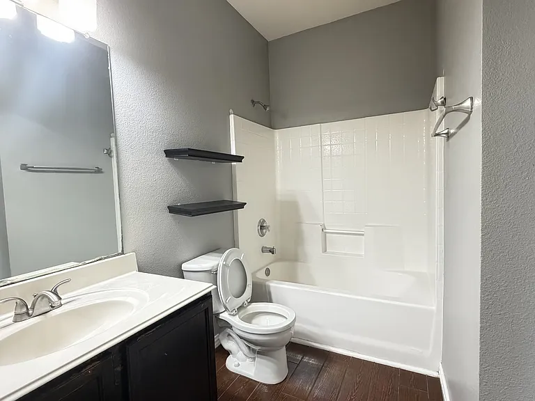625 Tabasco Trl — Photo 16