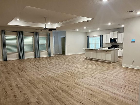 2nd image of 6388 Forest Bay Ave