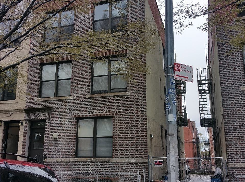 1st image of 4832 48th St APT 3R