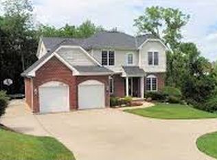 5753 Sutters Mill Dr, Cincinnati, OH 45247