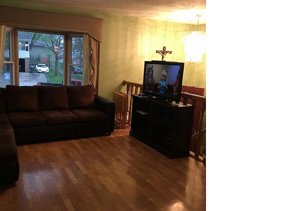2nd image of 1857 Glendale Ave