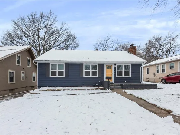 136 N Ash Ave, Independence, MO 64053