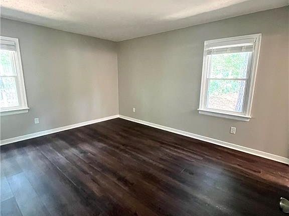 3rd image of 7032 Claybird Ln