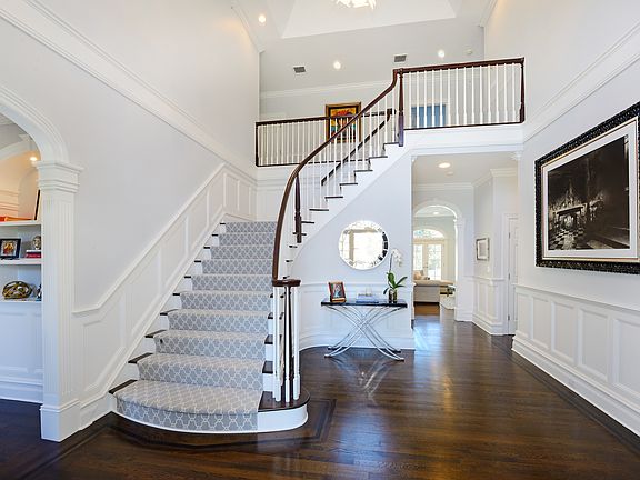 4th image of 23 Pleasant Ridge Rd