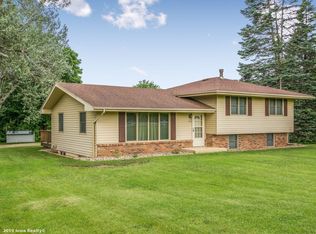7569 SE Vandalia Dr, Runnells, IA 50237