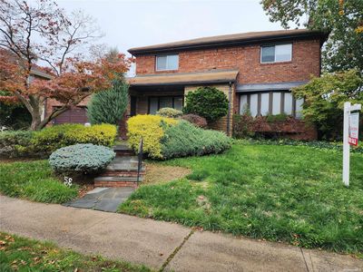 85-37 210th Street, Hollis Hills, NY, 11427