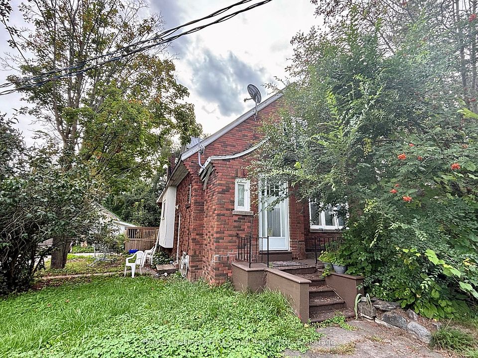 1st image of 312 Colborne St