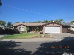 417 N Santa Venetia St, Los Banos, CA 93635