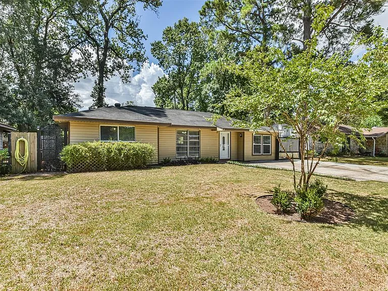 7106 Pinetex Dr — Photo 3