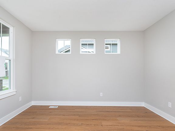 5th image of 14485 Mauldin St