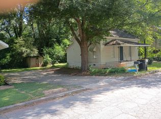 56 Cole St NE, Newnan, GA 30263