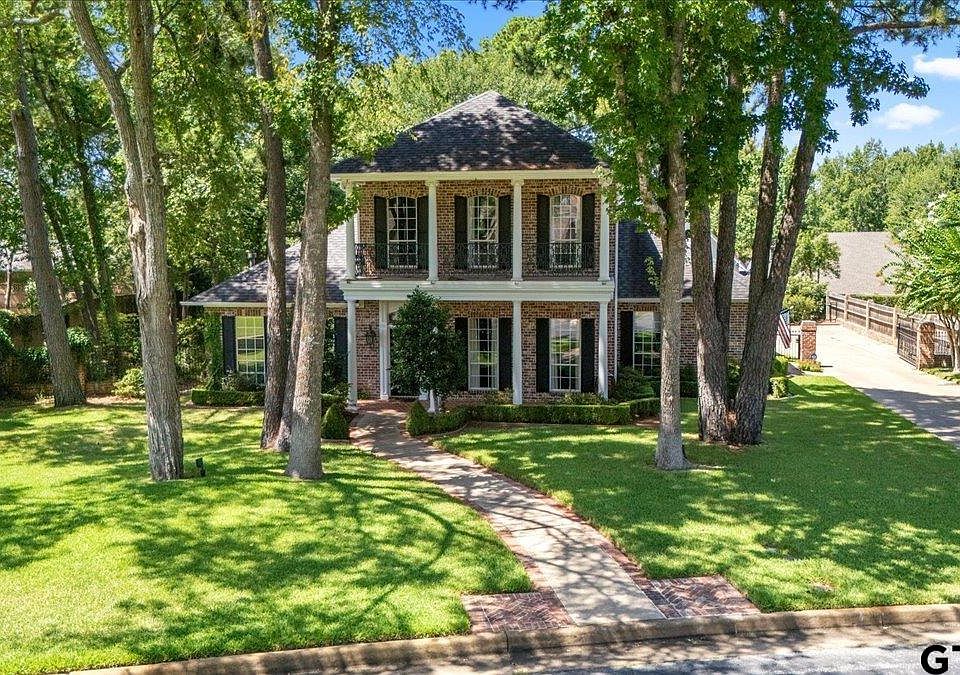 1st image of 6805 Hollytree Cir