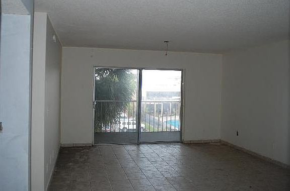 3rd image of 17000 NW 67th Ave APT 346