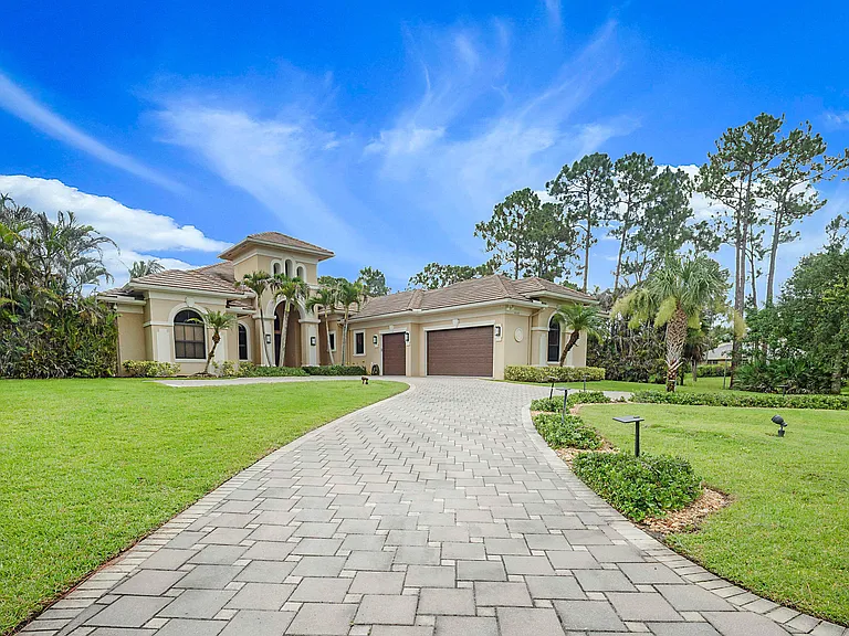 18337 SE Old Trail Dr W — Photo 65