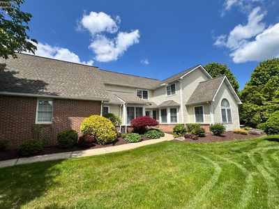 1511 Timber Lake Ln, Sandusky, OH, 44870