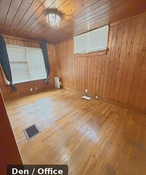 568 S Irwin Ave — Photo 9