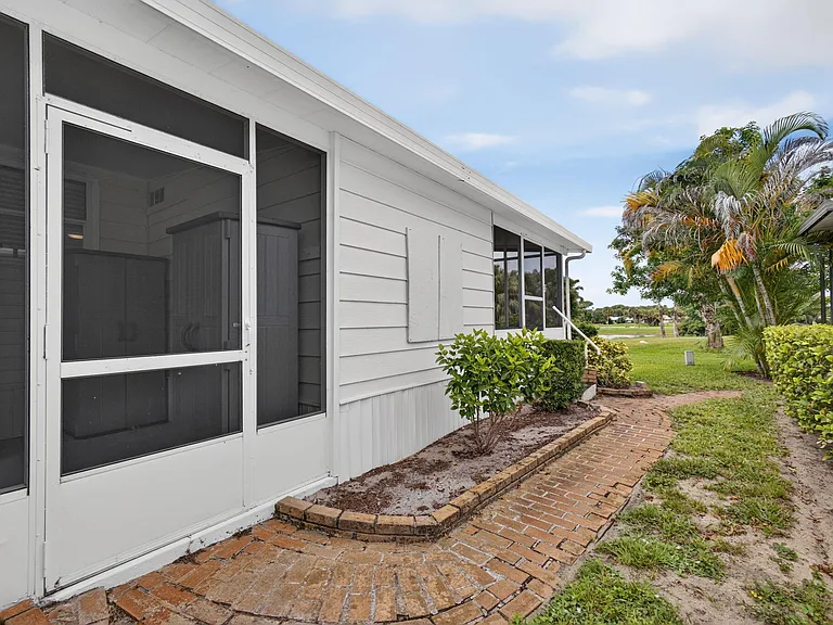 7640 SE Shenandoah Dr — Photo 51