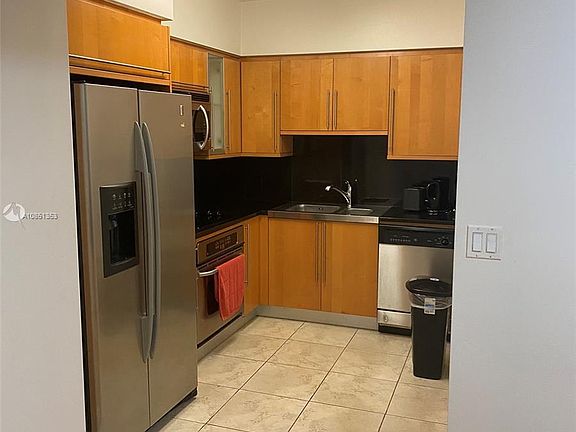 3rd image of 6365 Collins Ave APT 1510